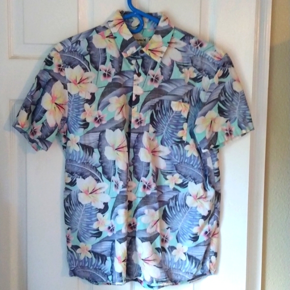 Hurley Other - Hurley Men's short sleeve Button-Down size small